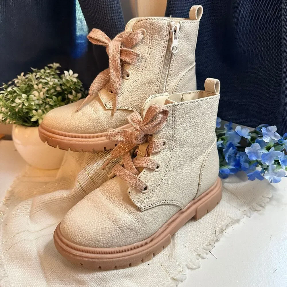 Cat and Jack Girls Boots Size 11
